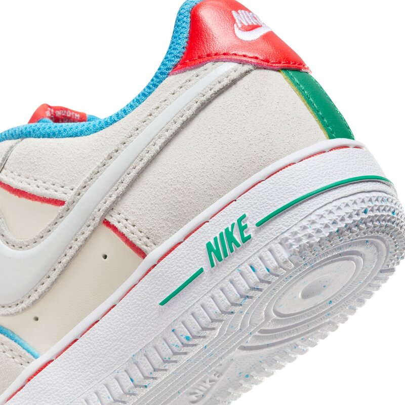 Nike Nike Force 1 LV8 PALE IVORY/WHITE-PICANTE RED-BALTIC BLUE FQ8351-110