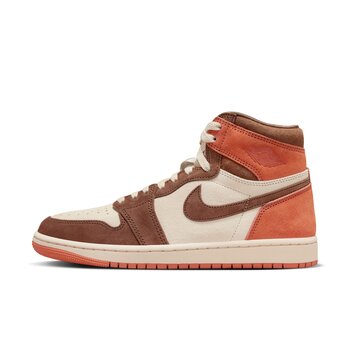 Air Jordan Women's Air Jordan 1 Retro High OG "Dusted Clay" FQ2941-200