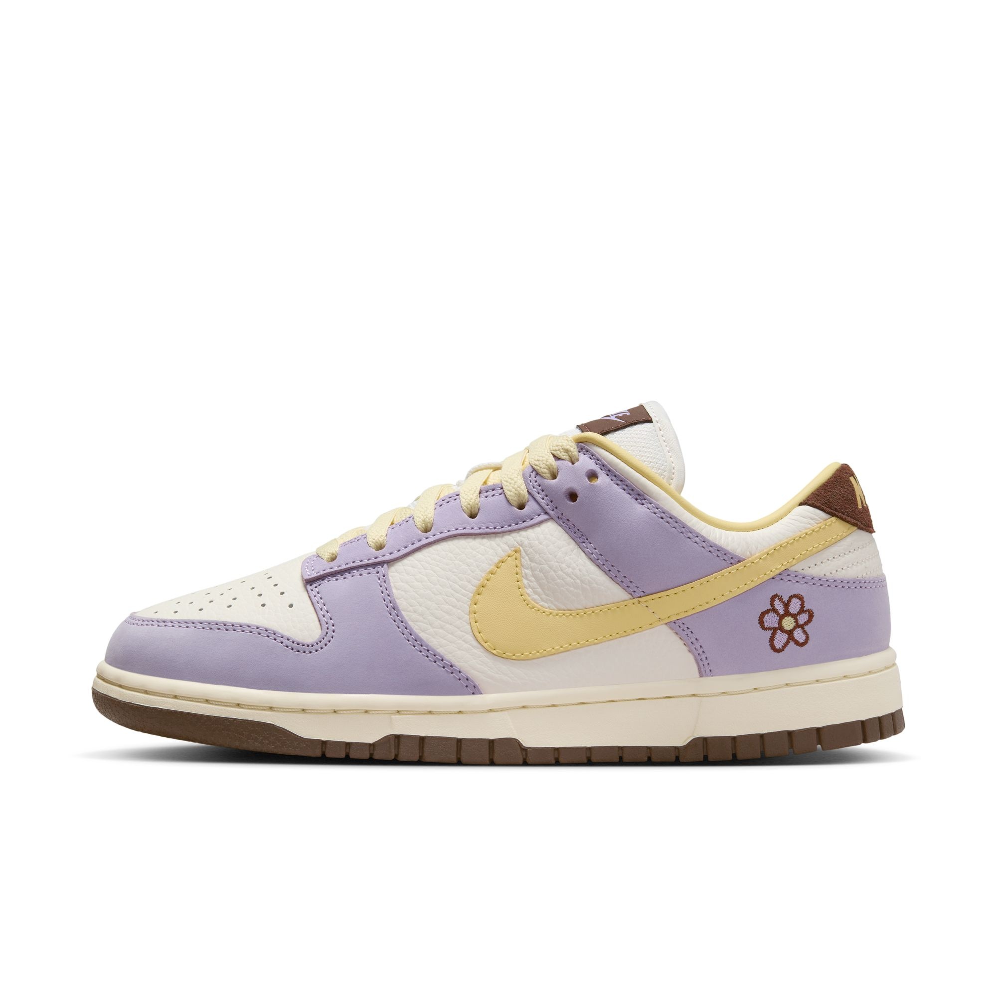 Nike dunk low femme jaune sale