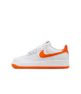 Nike blanche et jaune hotsell