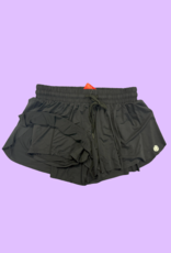 SPOTLIGHT YOGA SHORTS