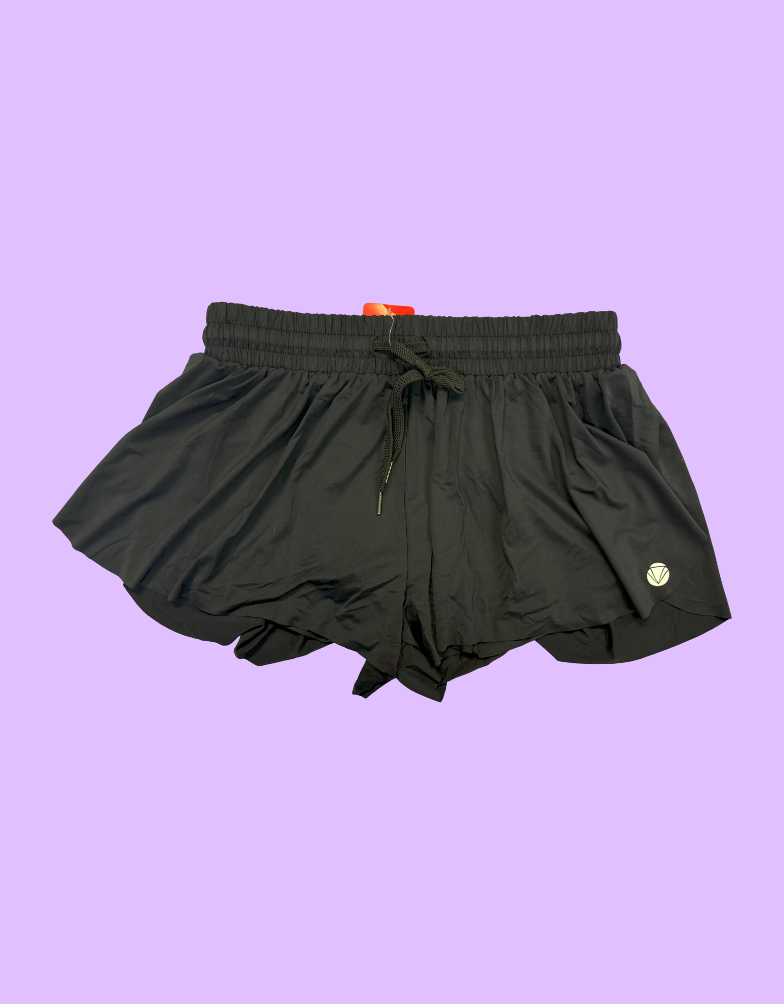 SPOTLIGHT YOGA SHORTS