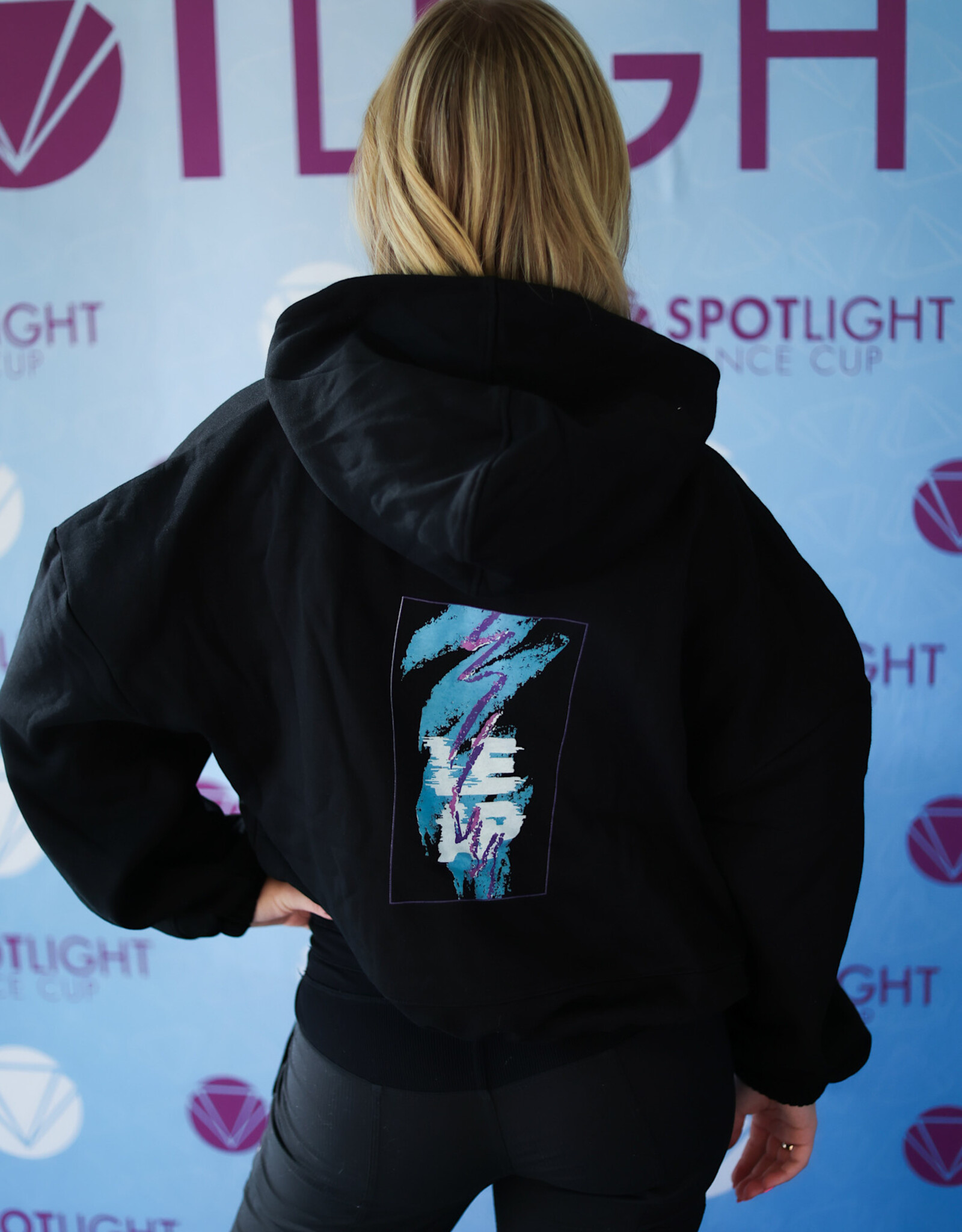 L - JAZZ TIE BOTTOM HOODIE