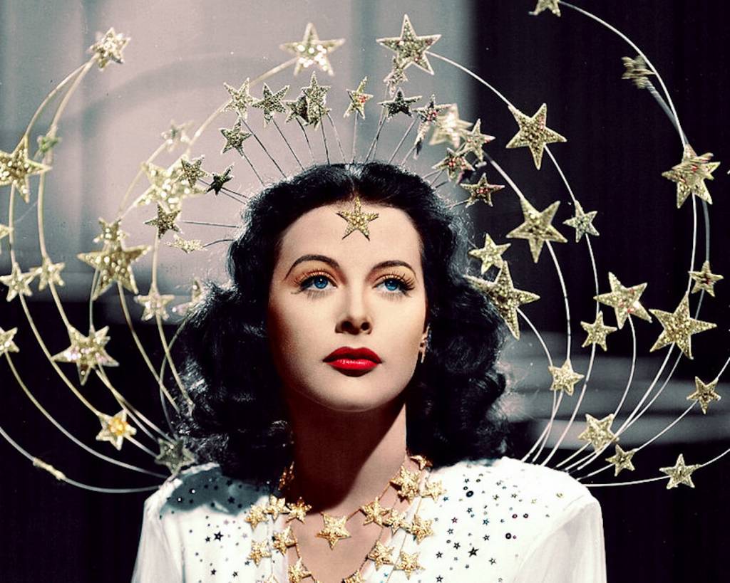 Vintage Halloween Look: Ziegfeld Folly