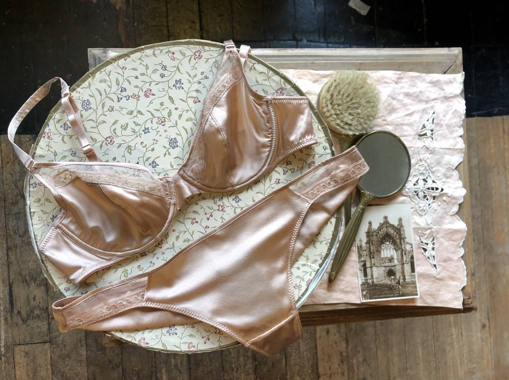 Valentine's Day Gift Guide: Something Silk