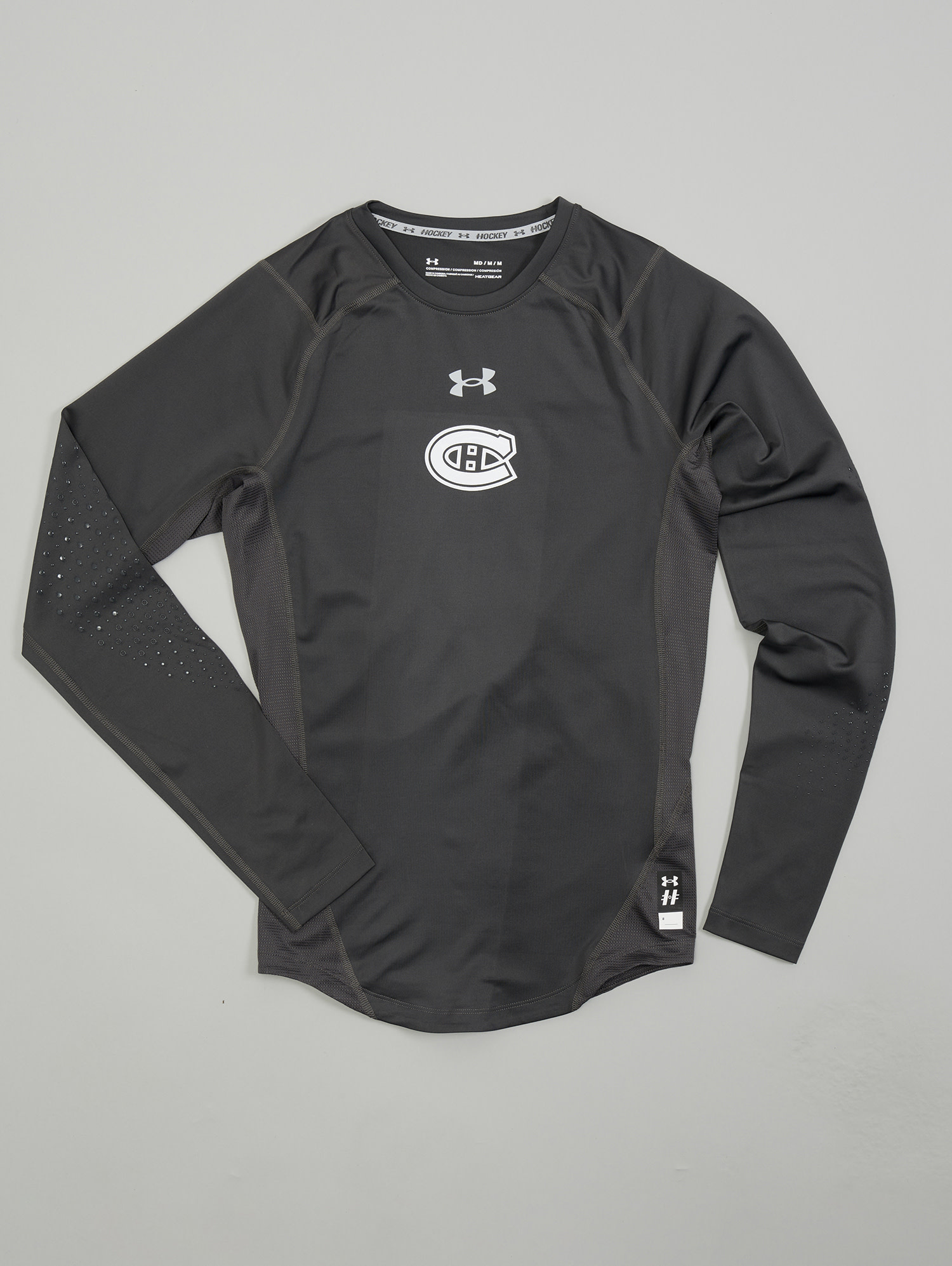 UNDER ARMOUR MENS HEAT GEAR LONG SLEEVE BLACK FITTED SHIRT SIZE