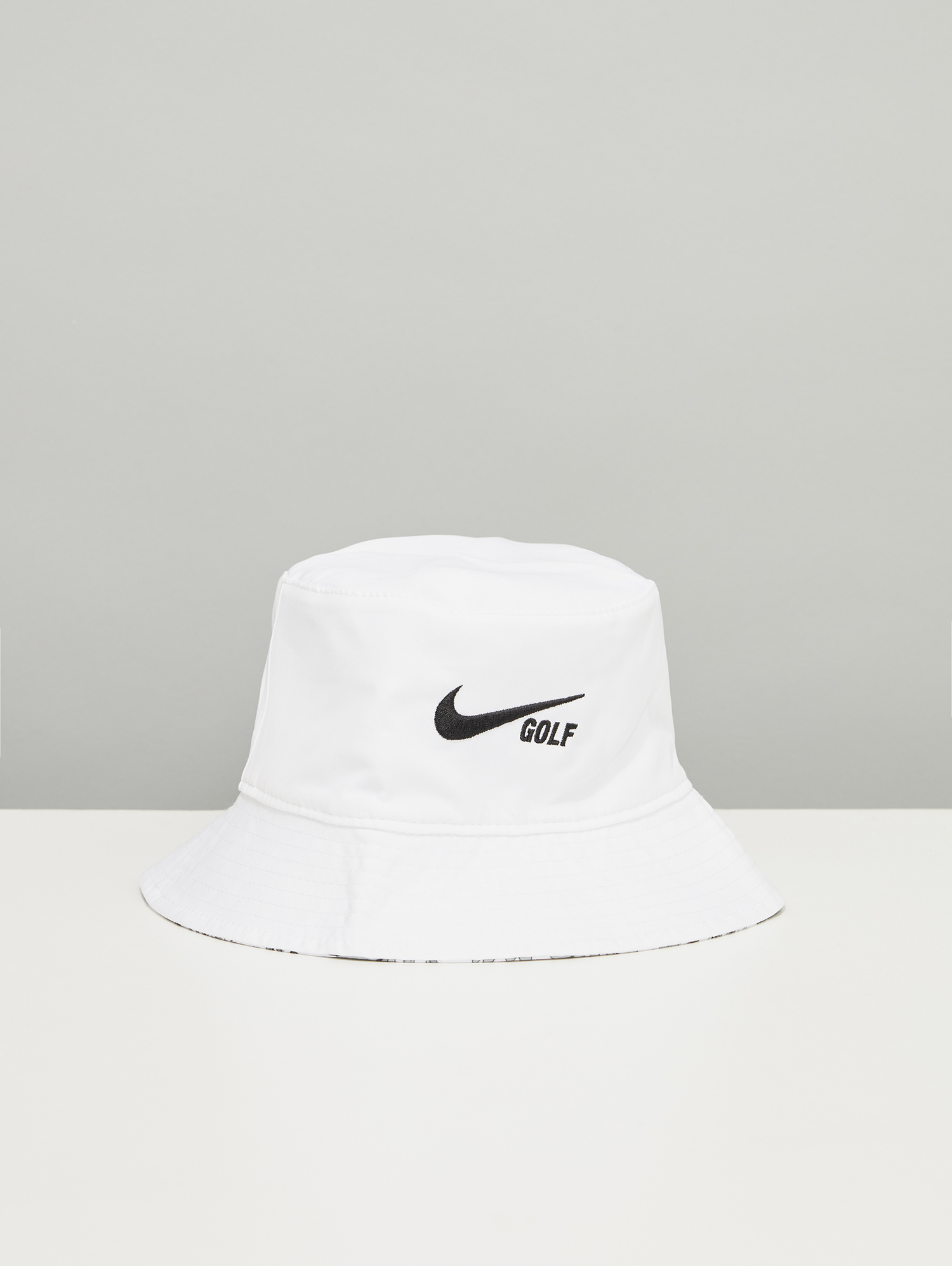 Chapeau bucket Nike reversible blanc fleurit des Canadiens - Club de Hockey  des Canadiens