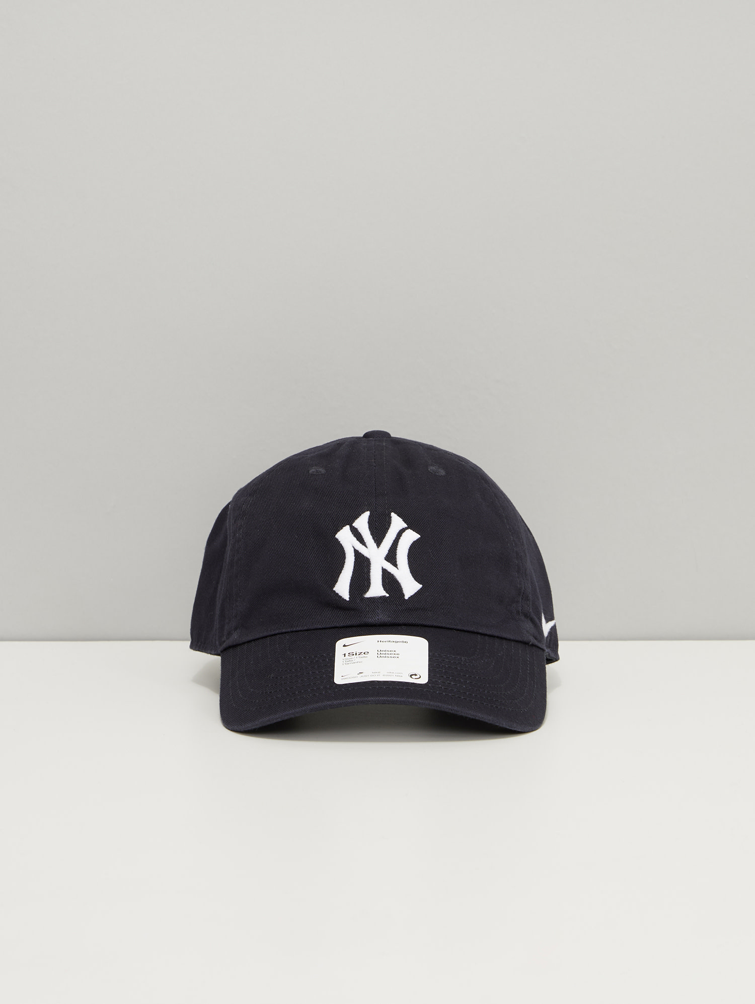New York Yankees Adjustable Nike Cap - Tricolore Sports
