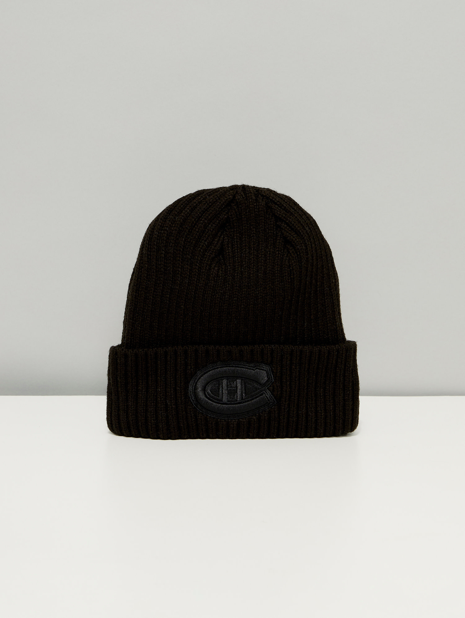 Montreal Canadiens Black-On-Black Embroidered Beanie - Tricolore