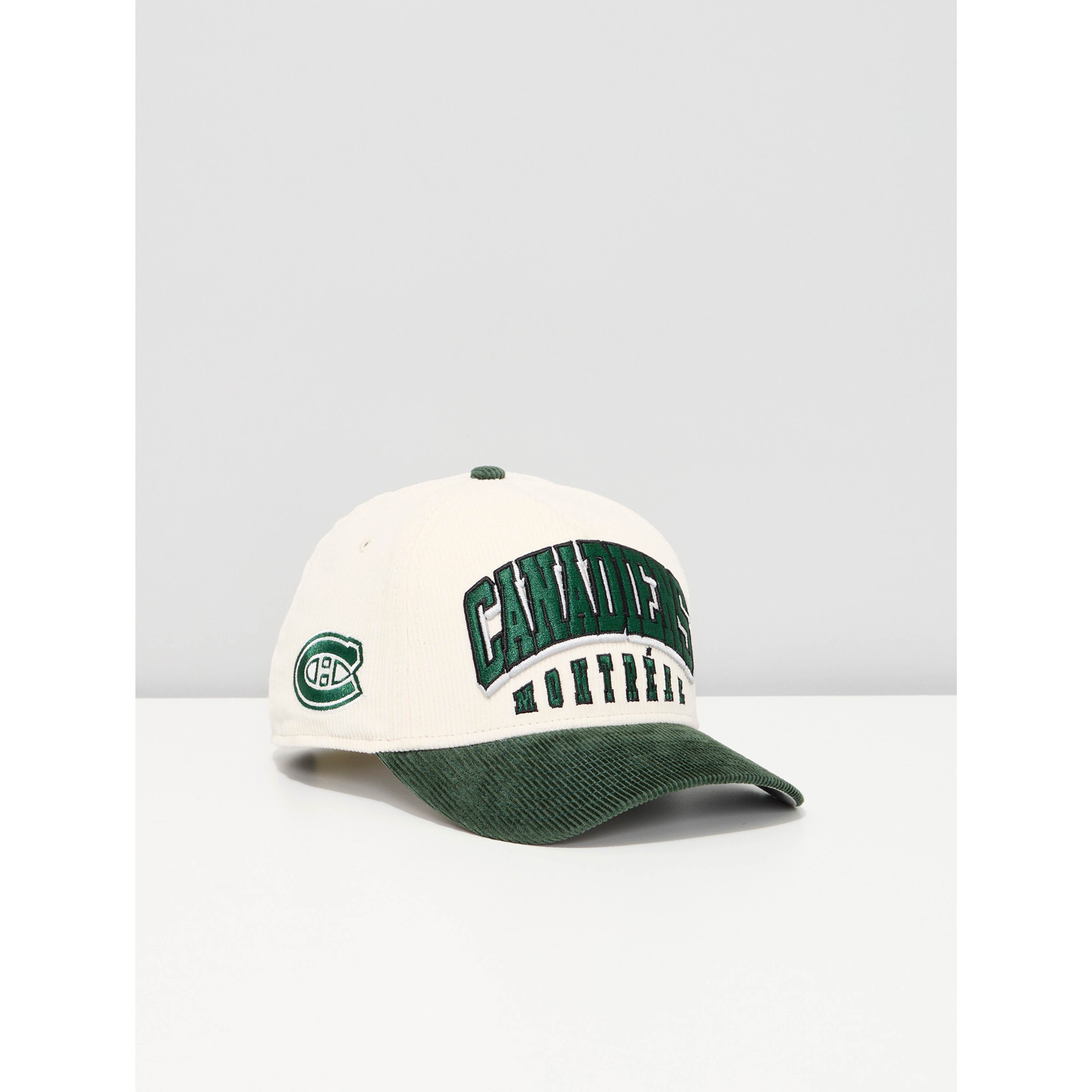 Montreal Canadiens Cream/Green 9FORTY M-Crown Corduroy Cap