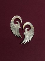 0g Shell Wing Hangers