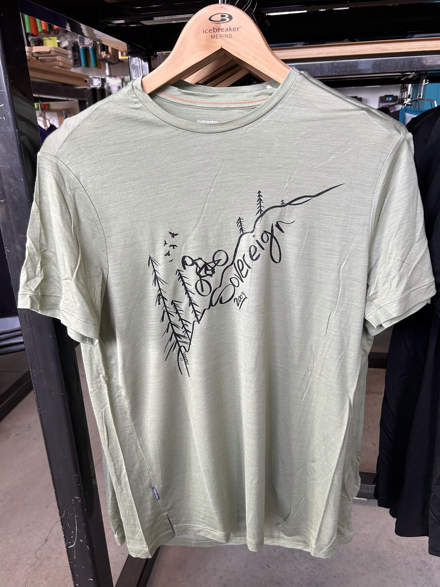 Icebreaker SVRN Men's Sphere III SS Tee