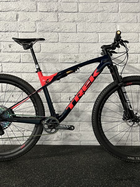 Pre-Owned Trek Supercaliber