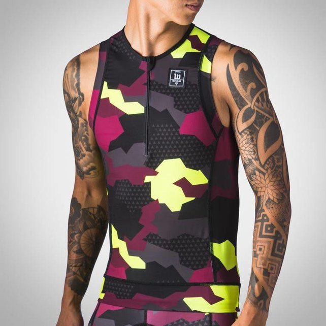 Wattie Ink Men's Urban Assault Tri Top