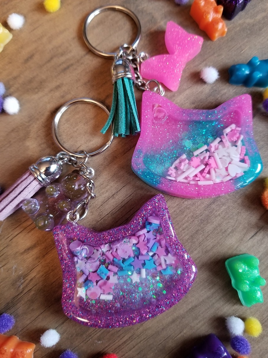 Sort of Knotted Slightly Twisted SKT-SNOW GLOBE KEYCHAINS