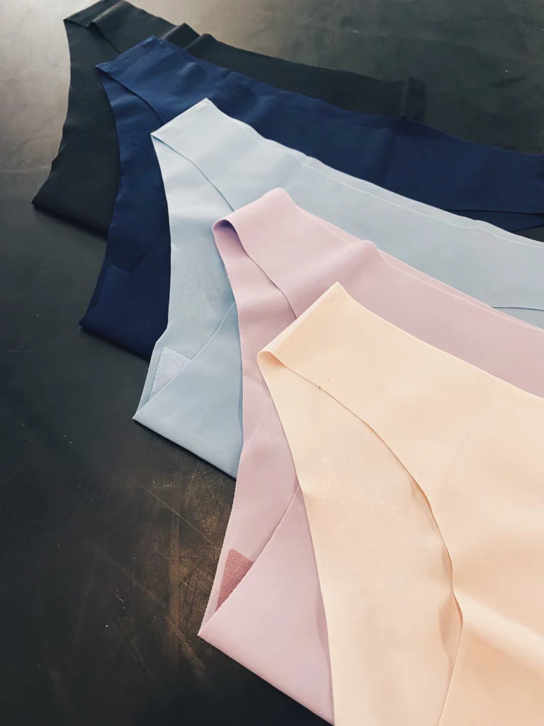 ABU SEAMLESS UNDERWEAR