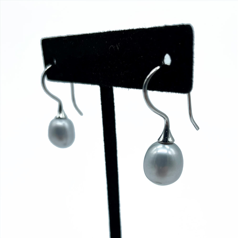 Studio G Drop Pearl Earrings