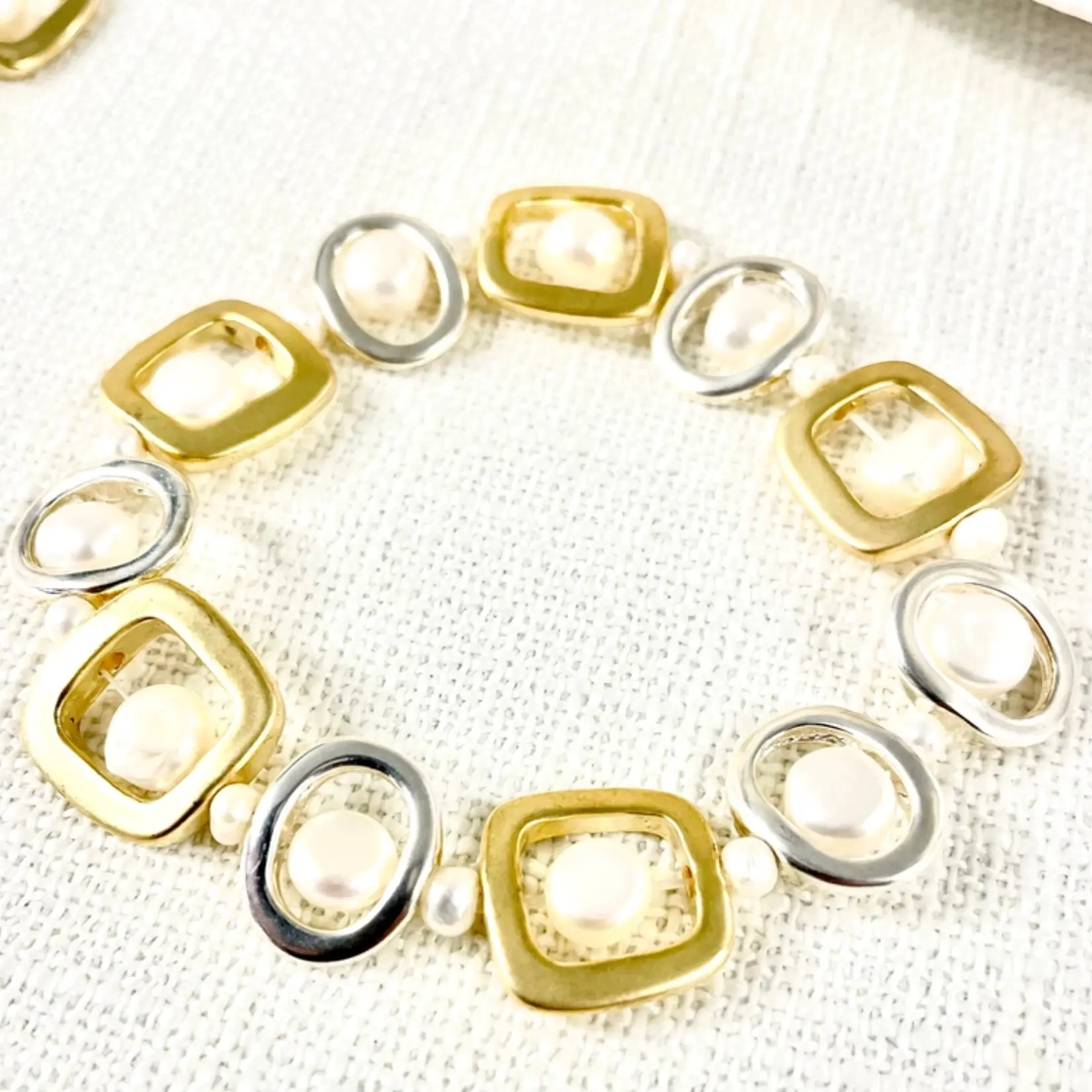 Studio G Brushed Pearl Bracelet