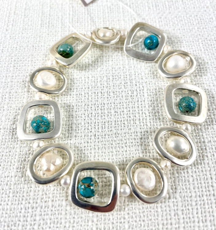 Studio G Brushed Pearl Bracelet