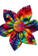 Huxley & Kent Flower Accessory