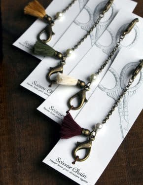 NNK Press Tasseled Scissor Chain