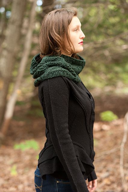 Quince & Co. State Street Cowl by Pam Allen