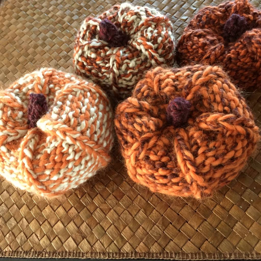 Free Pattern Fridays - Friday, September 22, 2017: Welcome to Fall!!