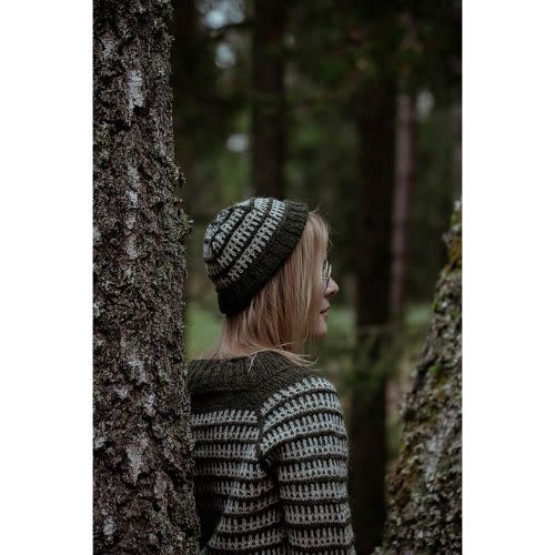 Laine Publishing Observations: Knits and Essays from the Forest