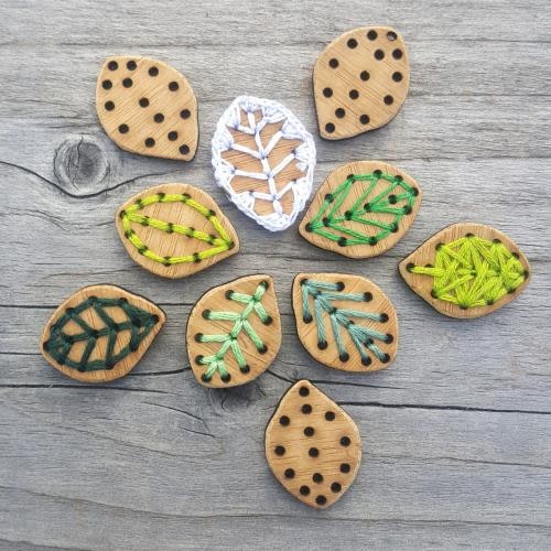Katrinkles Katrinkles Leaf Stitchable Buttons