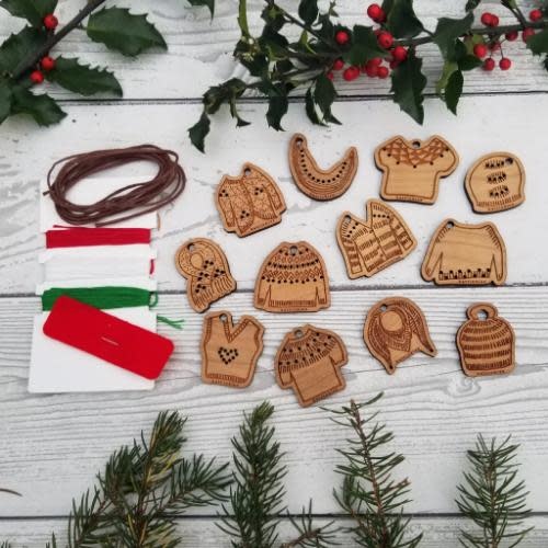 Katrinkles Katrinkles 12 Days of Stitchable Ornaments Kit