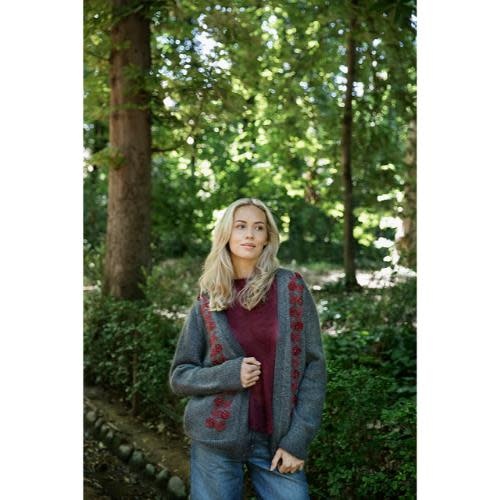 Laine Publishing Memory Lane: Embellished Knits to Cherish