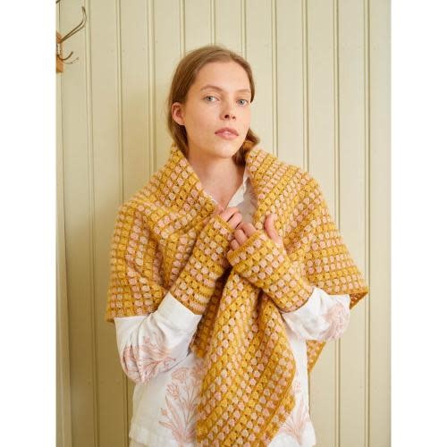 Laine Publishing Let’s Crochet by Laine Publishing