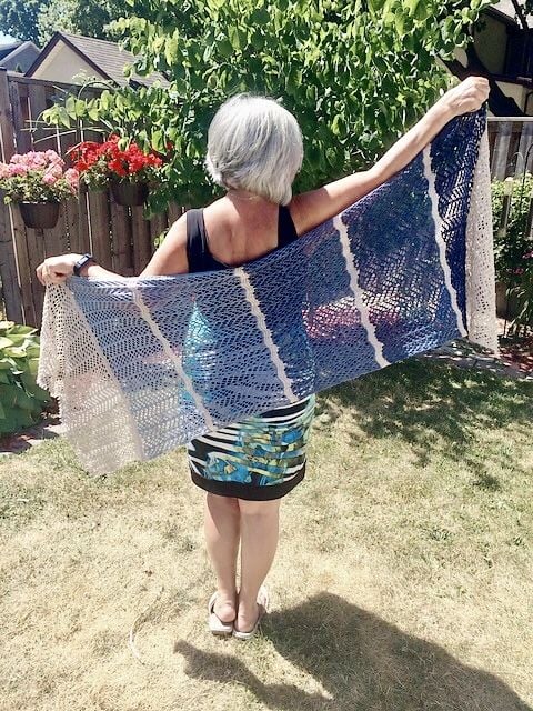 Free Pattern Fridays - Friday, August 3, 2018, Issue 64: Lazy summer days...