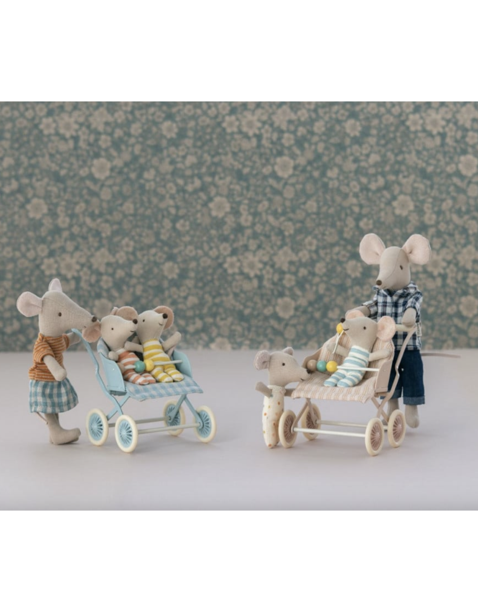 Maileg Baby Mouse Stroller - Rose