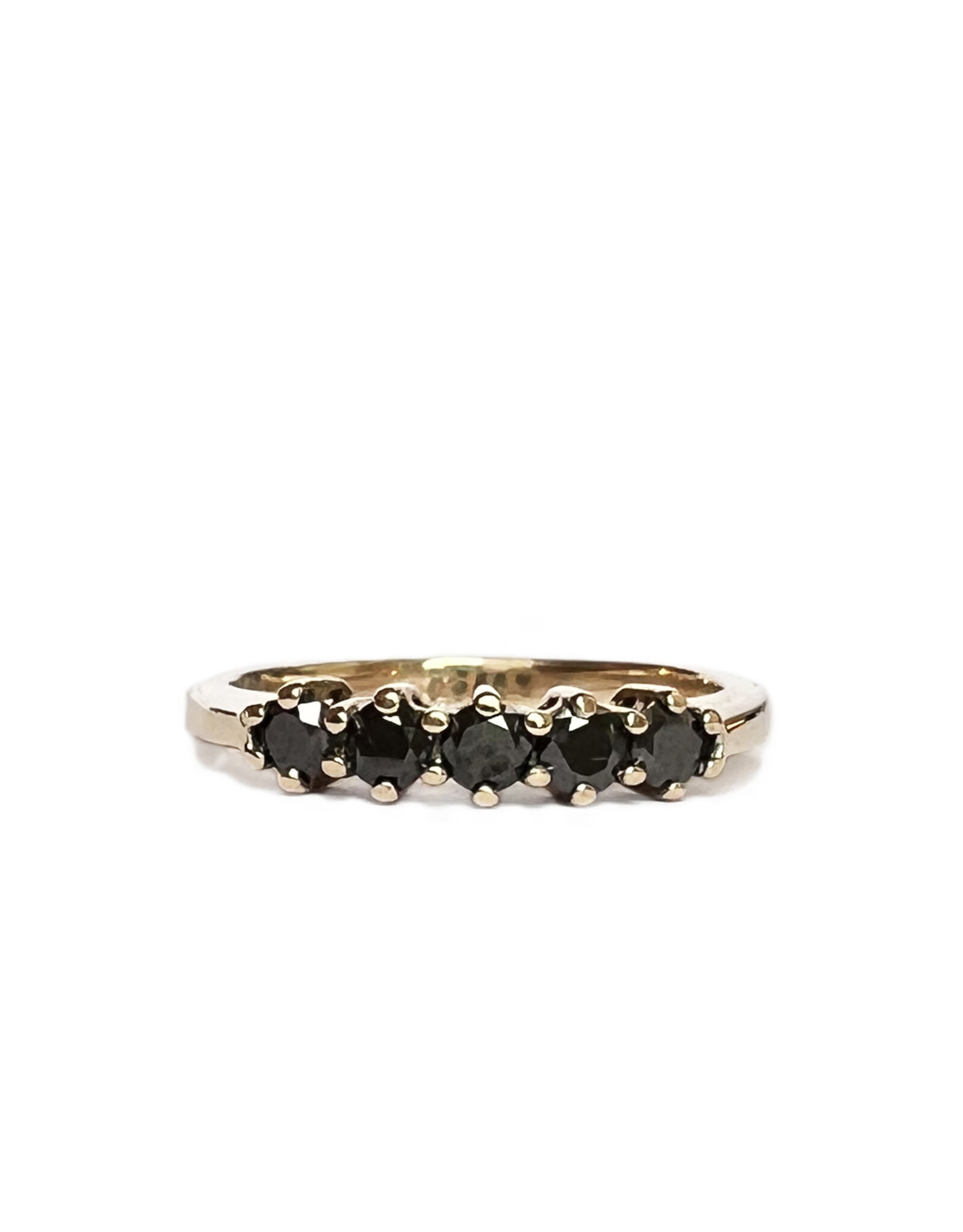 Vintage 9k Gold Five Black Diamond Row Ring - Size 7.5