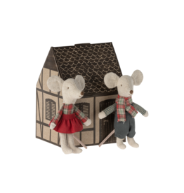 Maileg Mouse Gingerbread House - alchemy