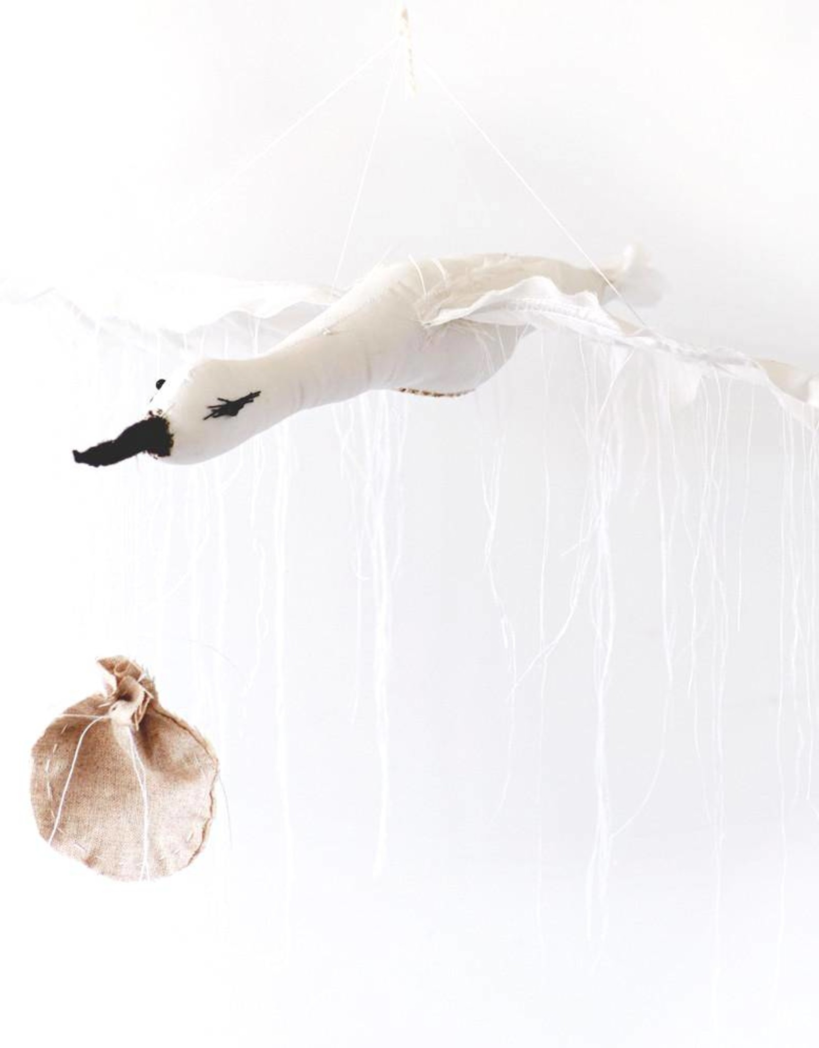 Tamar Mogendorff Flying Stork - White