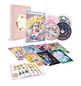 Viz Media Sailor Moon Crystal Set 1 Blu-Ray/DVD LE