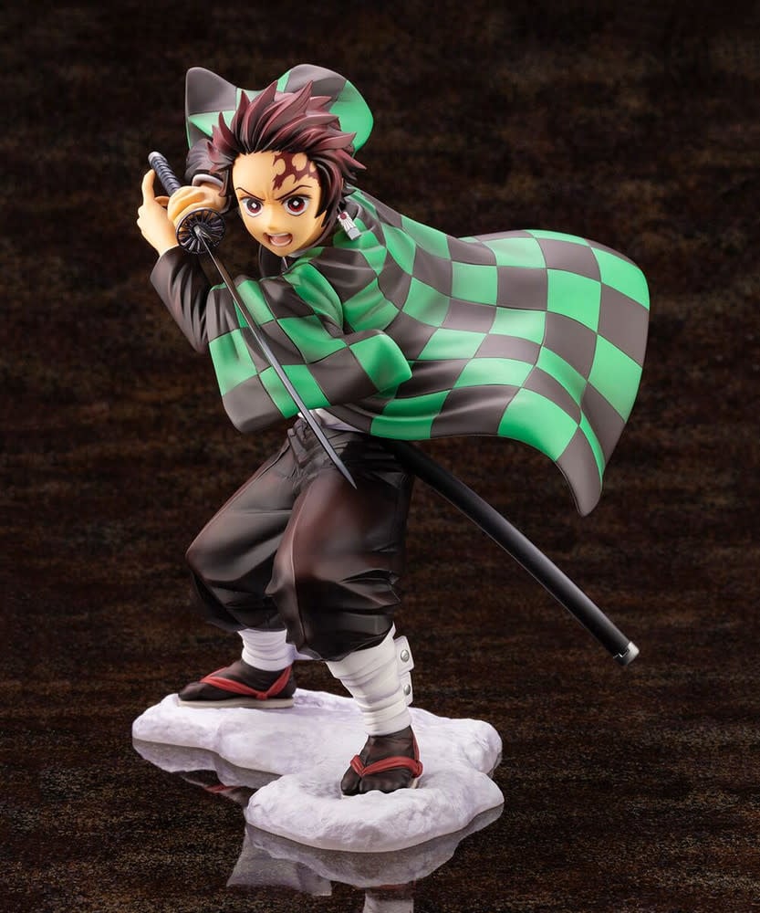 demon slayer tanjiro kamado statue