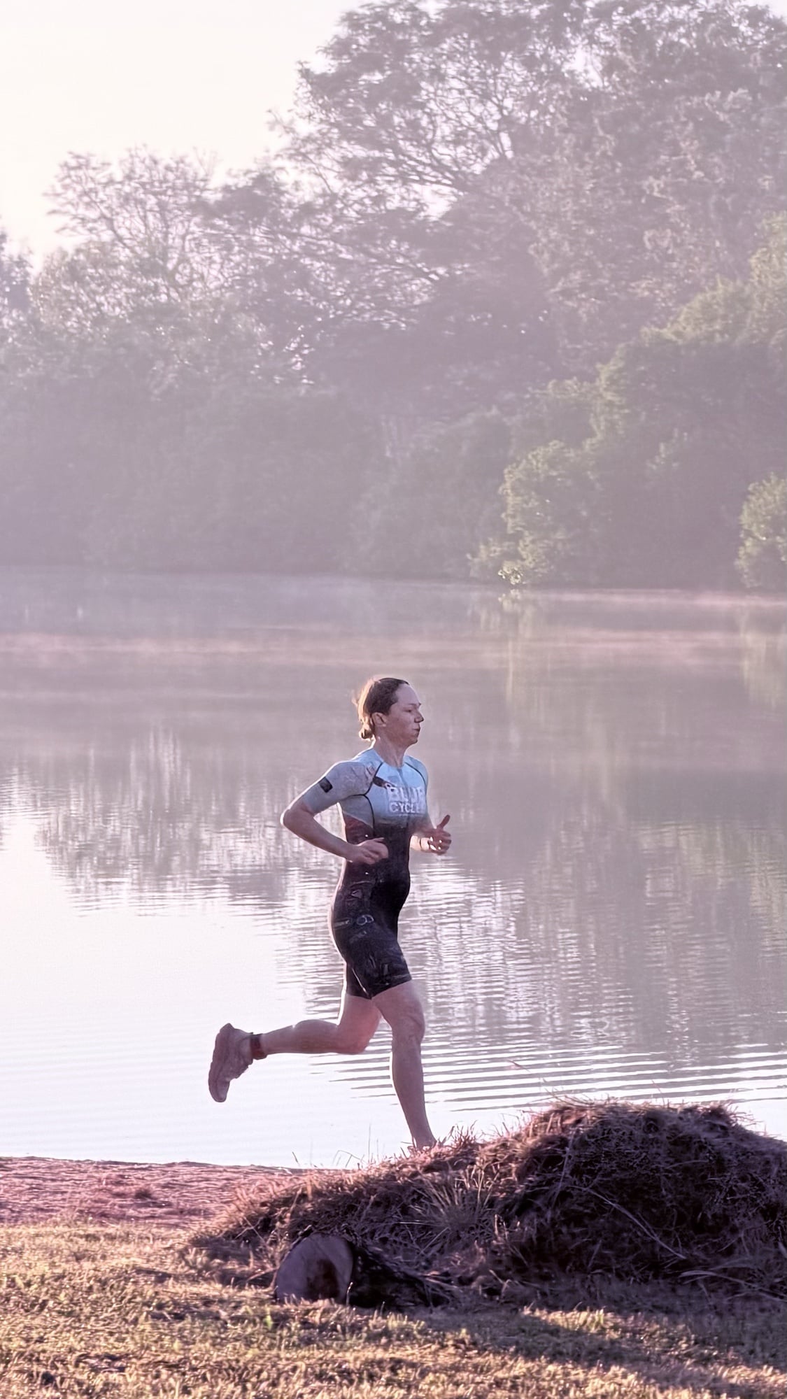 DTC Mixed Teams Relay Recap: A Perfect Dry Season Morning at Lake Alex