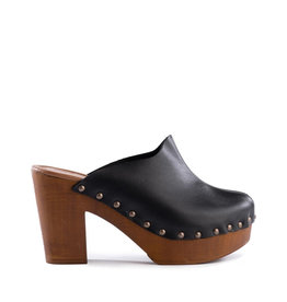 Seychelles Go All Out Black Clog