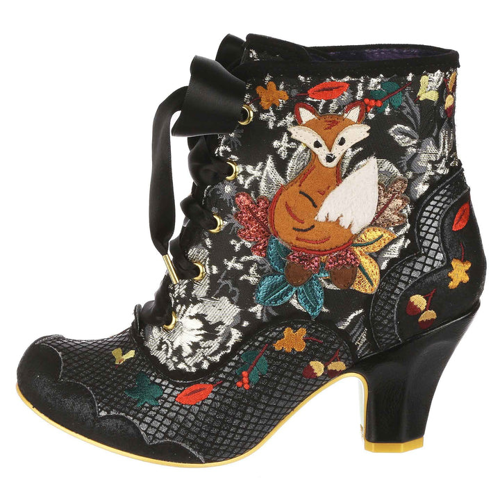 Unrulyu, Irregular Choice, Fly Away