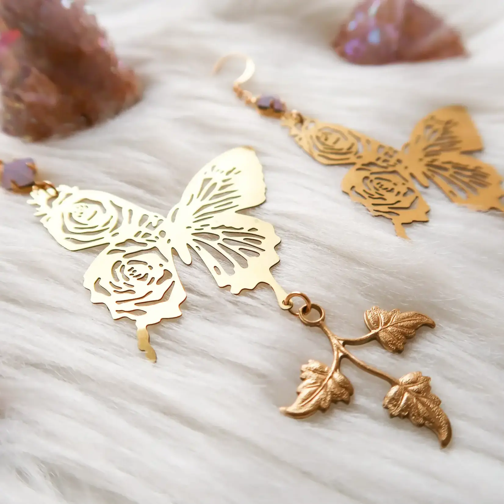 Bohindie Stream Heart Work Earrings