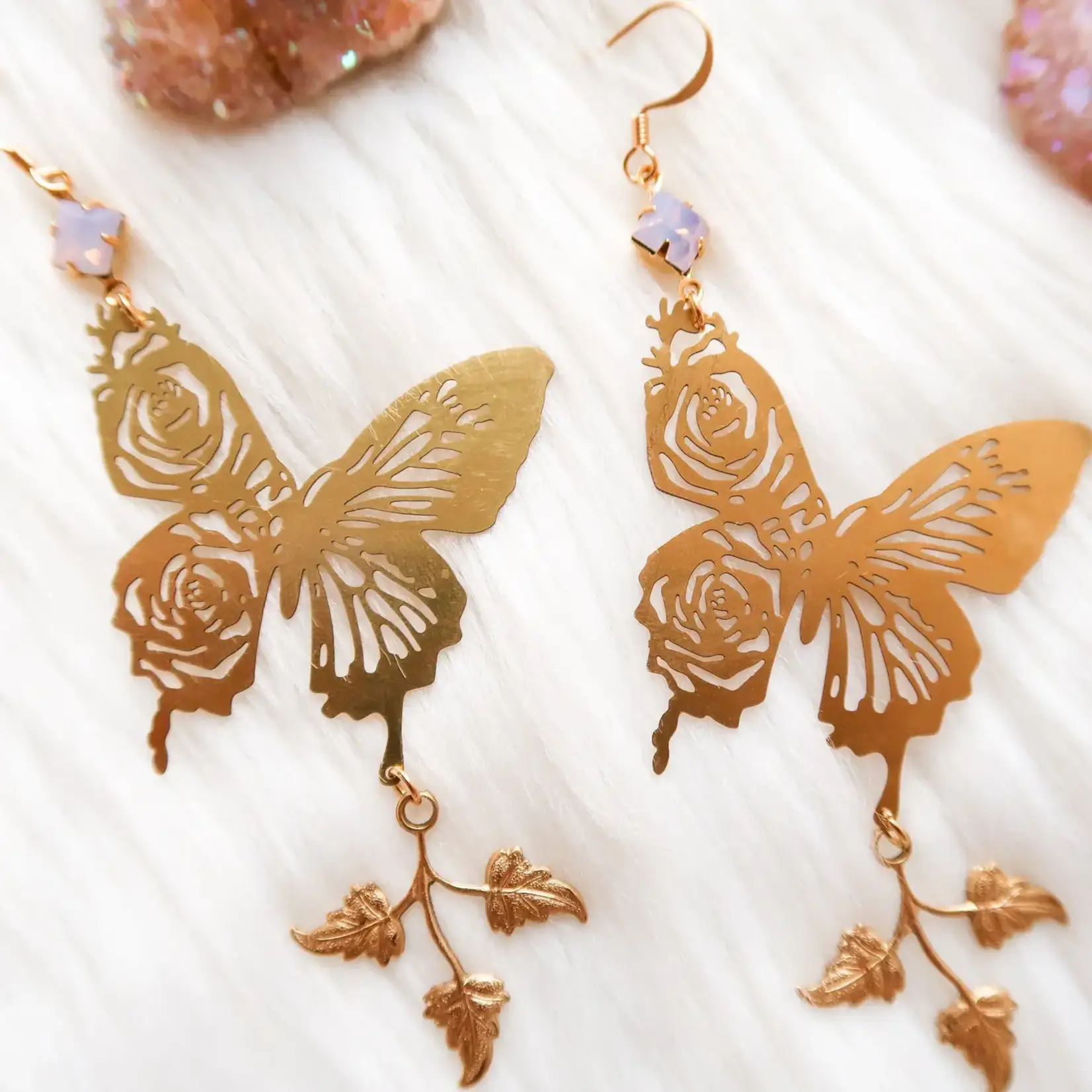 Bohindie Stream Heart Work Earrings