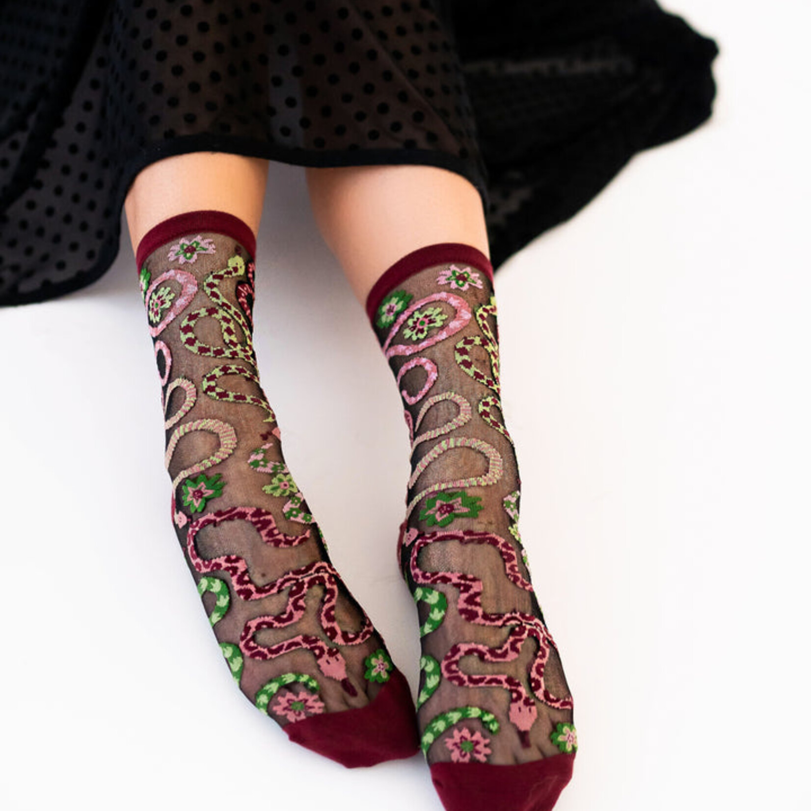 Serpentine Floral Black Sheer Crew Sock