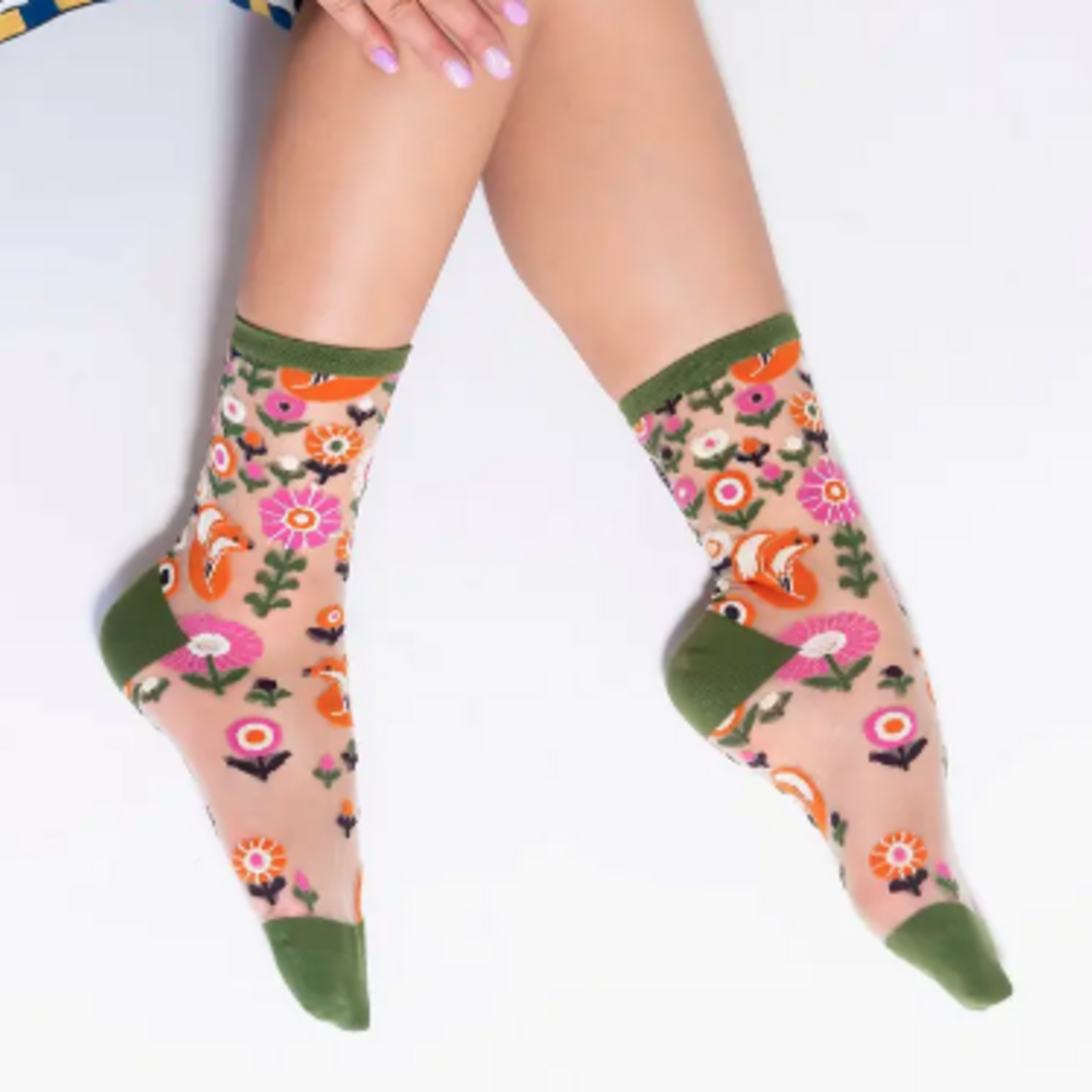Feeling Foxy Sheer Crew Sock