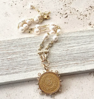Coin Jewelry Pearl Necklace Boutique Salon Jewelry