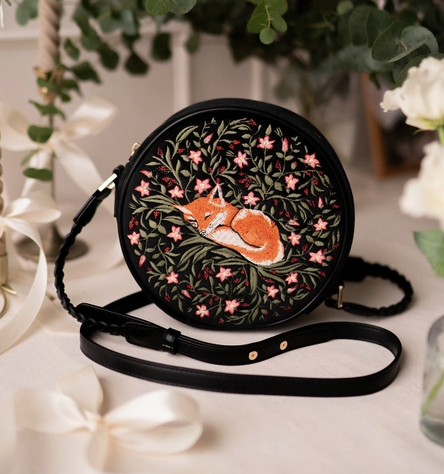 Fable Sleepy Fox Circle Bag