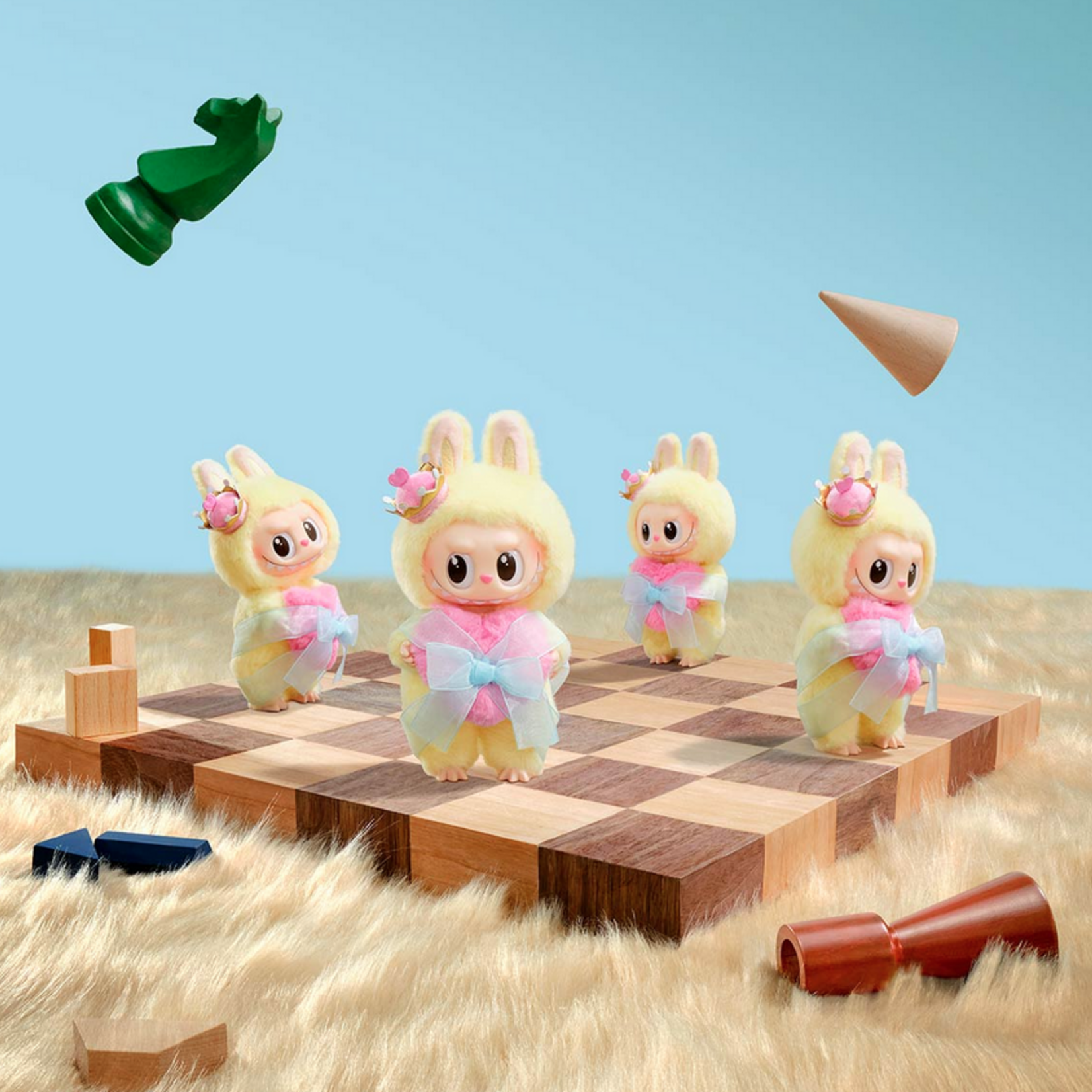 THE MONSTERS Let's Checkmate Series-Vinyl Plush Hanging Card