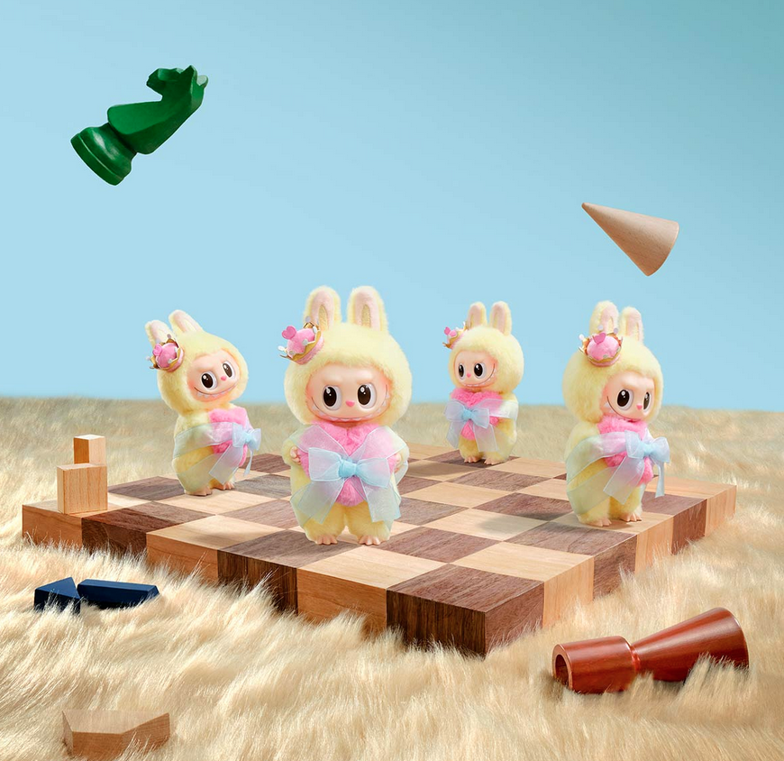 THE MONSTERS Let's Checkmate Series-Vinyl Plush Hanging Card